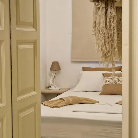 Traditional House Meloi