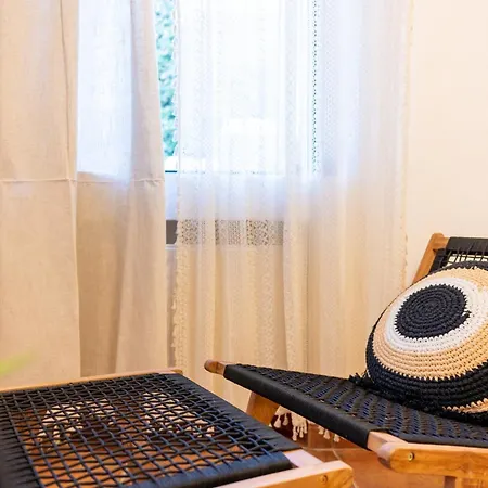 Traditional House Meloi